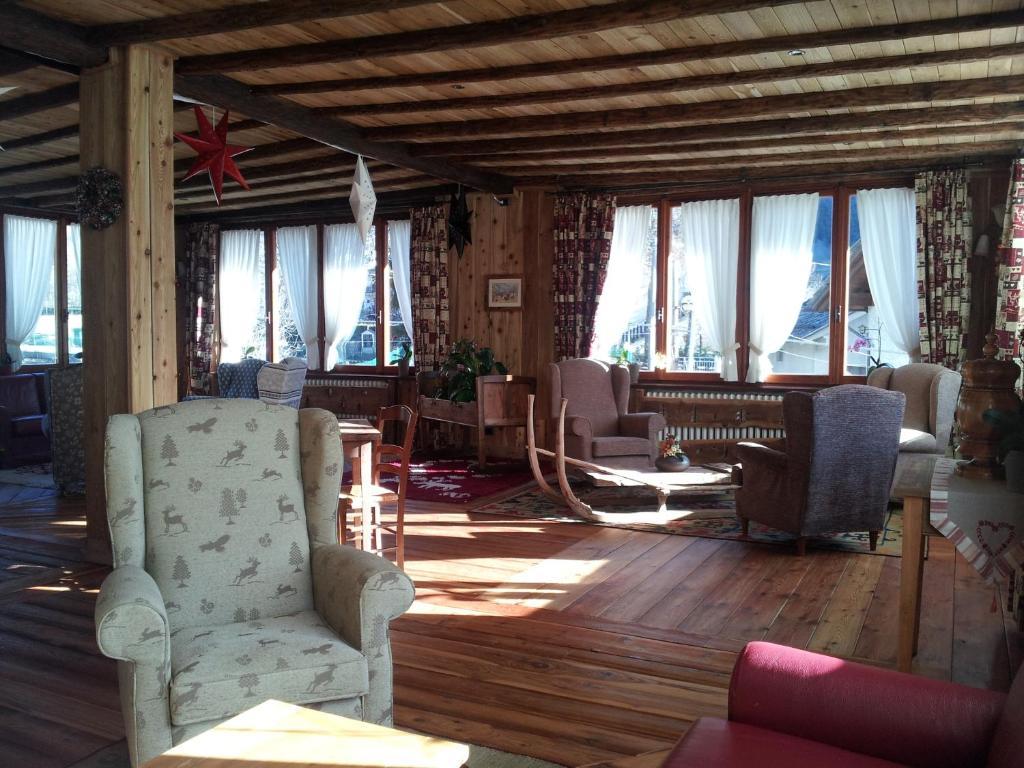 La Torretta Hotel 찰란드 센 안젤메 외부 사진